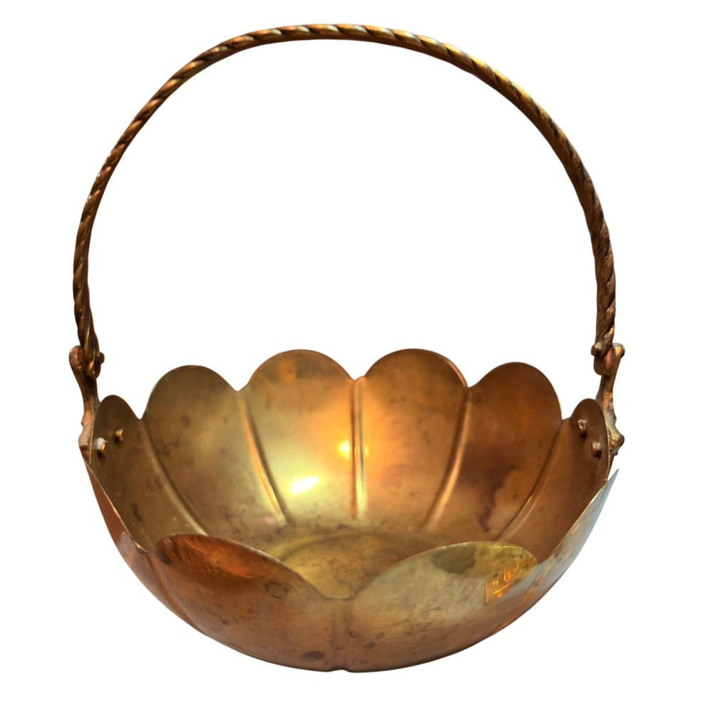 Vintage Brass Scalloped Basket With Twisted Handle Approx. 8" Wide  7" Tall Boho